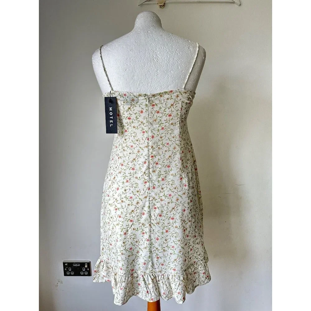 MOTEL Alaca Dress Pretty Petal Ivory Size S - Picture 2 of 3